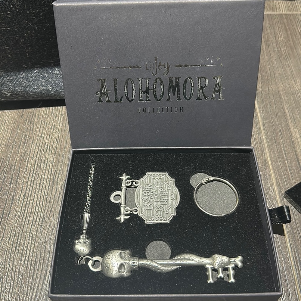 Litjoy alohomora key Harry Potter